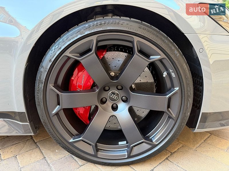 Універсал Audi RS6 2024 в Києві