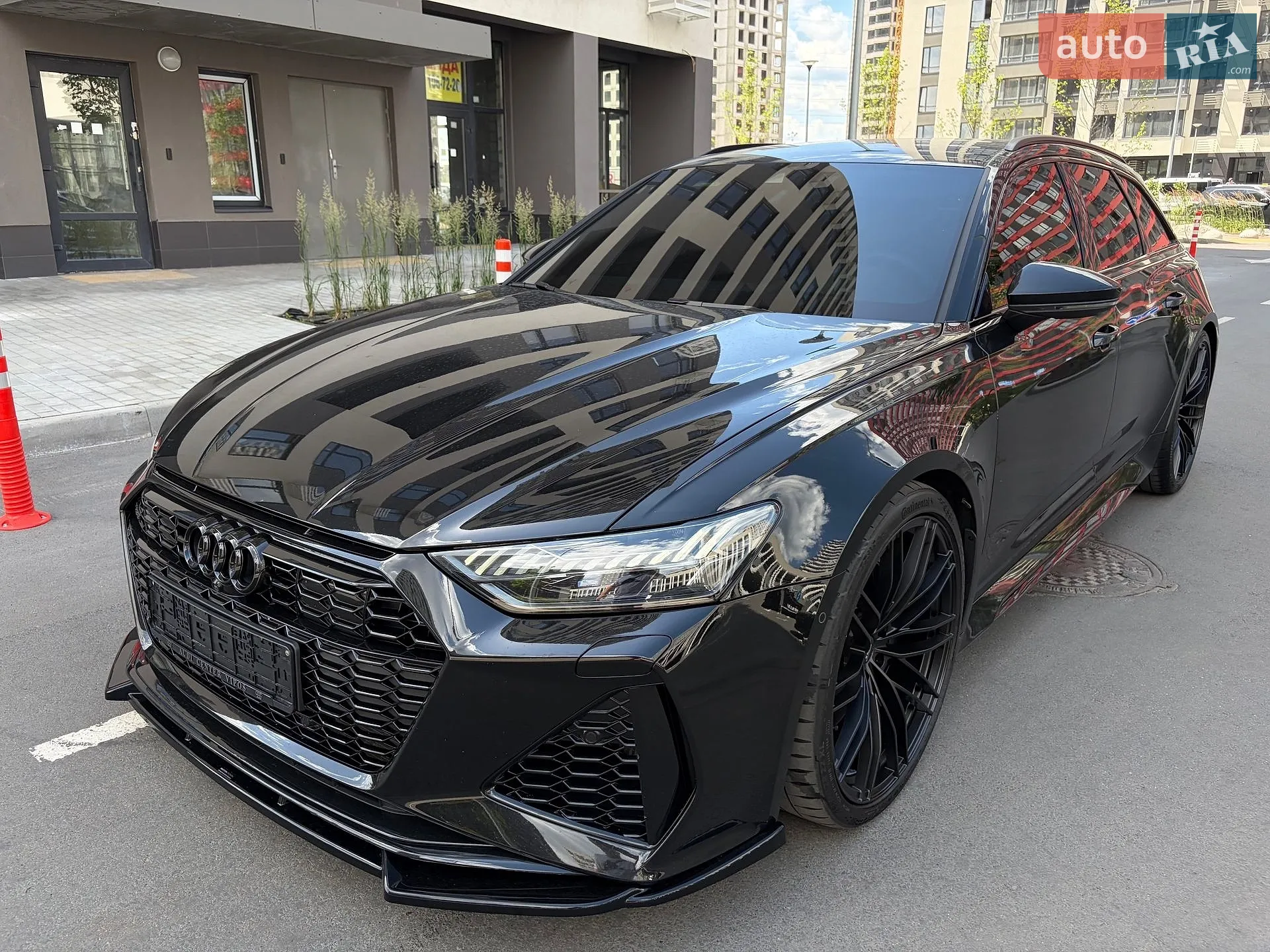 2025 Audi RS6 - мініатюра 33