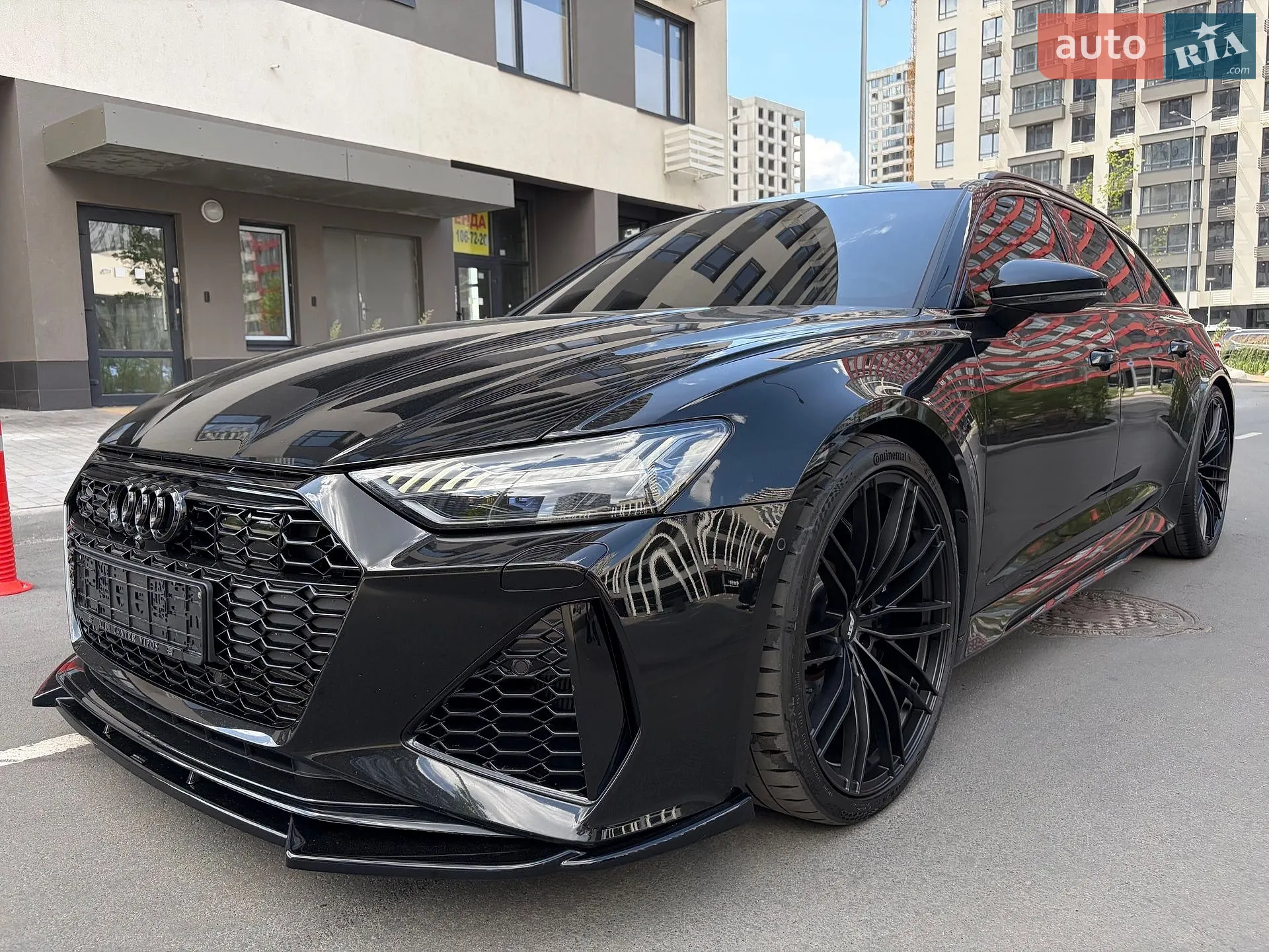 2025 Audi RS6 - мініатюра 8