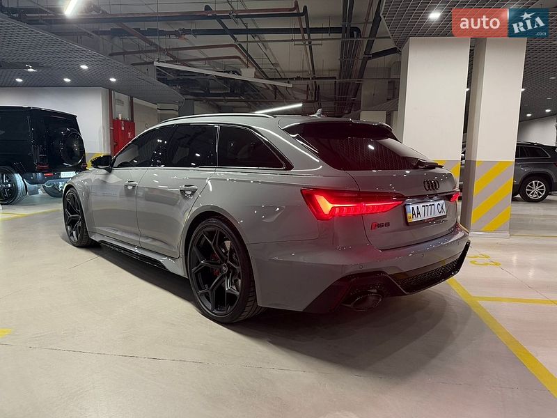 Універсал Audi RS6 2025 в Києві фото 11 Універсал Audi RS6 2025 в Києві