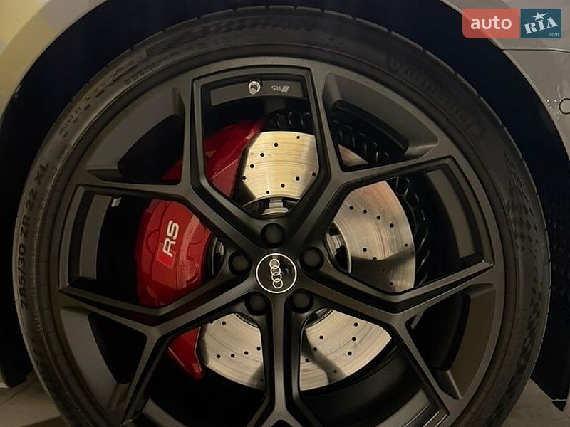 Універсал Audi RS6 2025 в Києві фото 23 Універсал Audi RS6 2025 в Києві