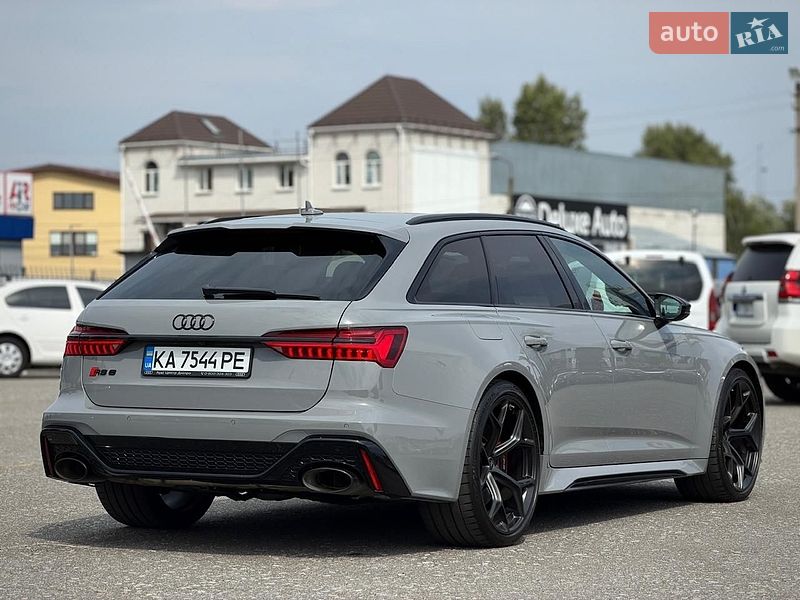 Универсал Audi RS6 2025 в Киеве