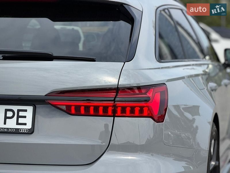 Универсал Audi RS6 2025 в Киеве