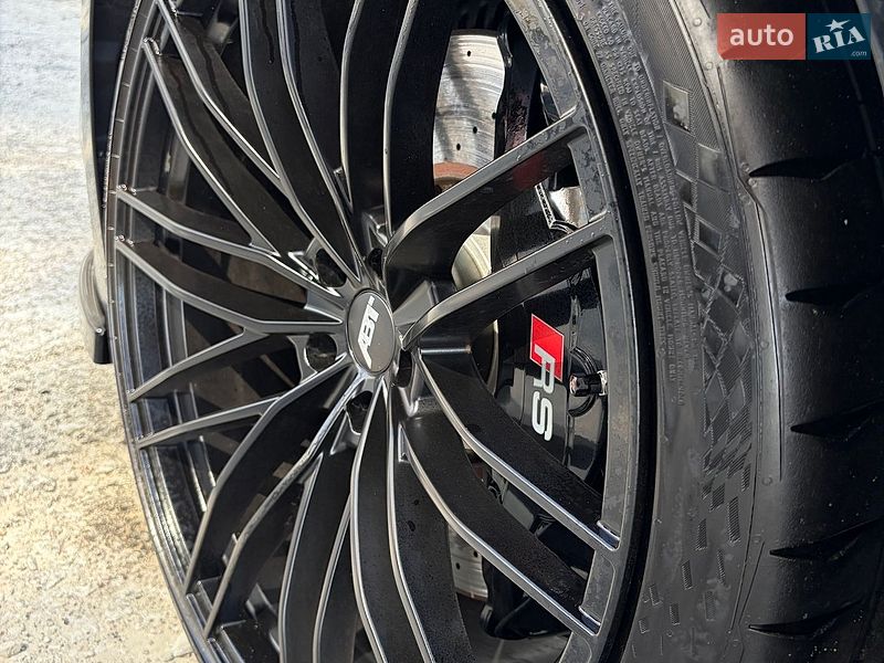Універсал Audi RS6 2025 в Києві