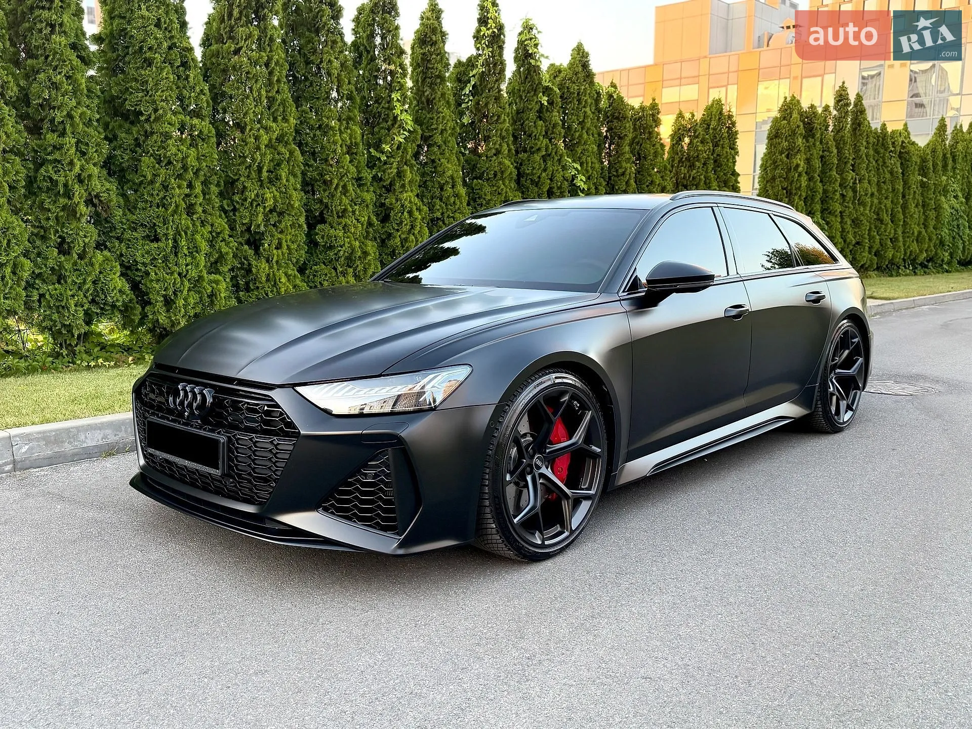 2025 Audi RS6 - мініатюра 3
