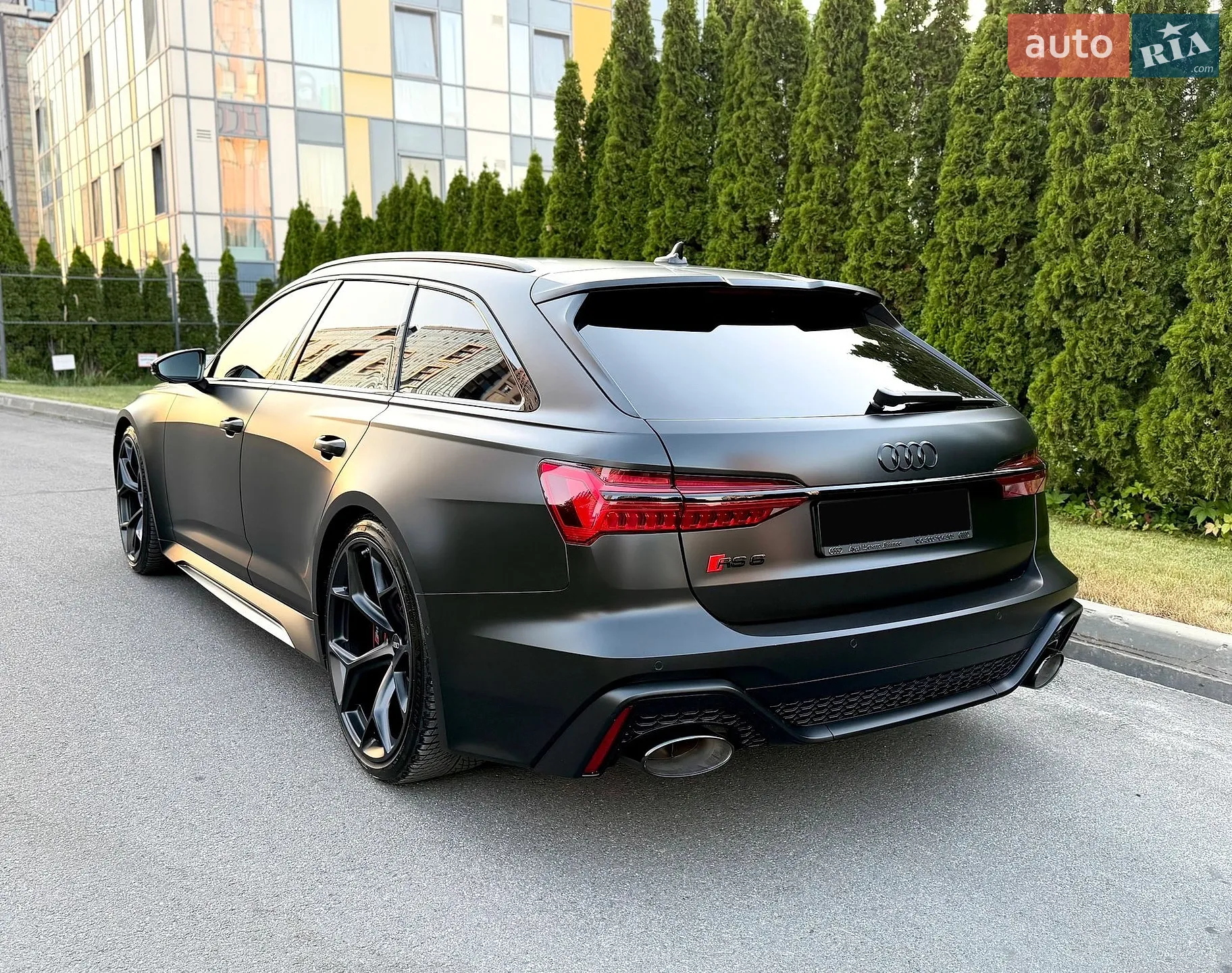 2025 Audi RS6 - мініатюра 9