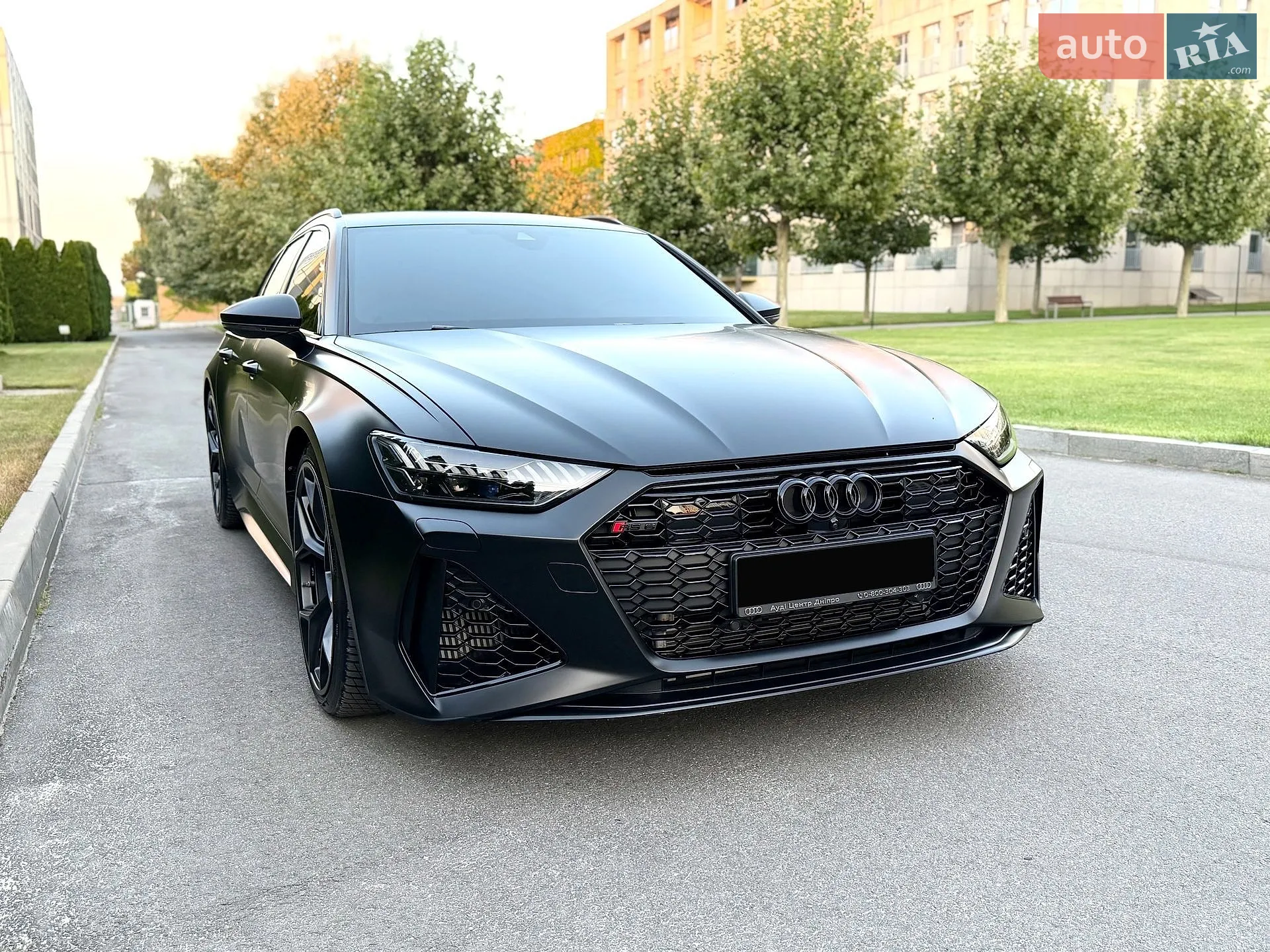 2025 Audi RS6 - мініатюра 19