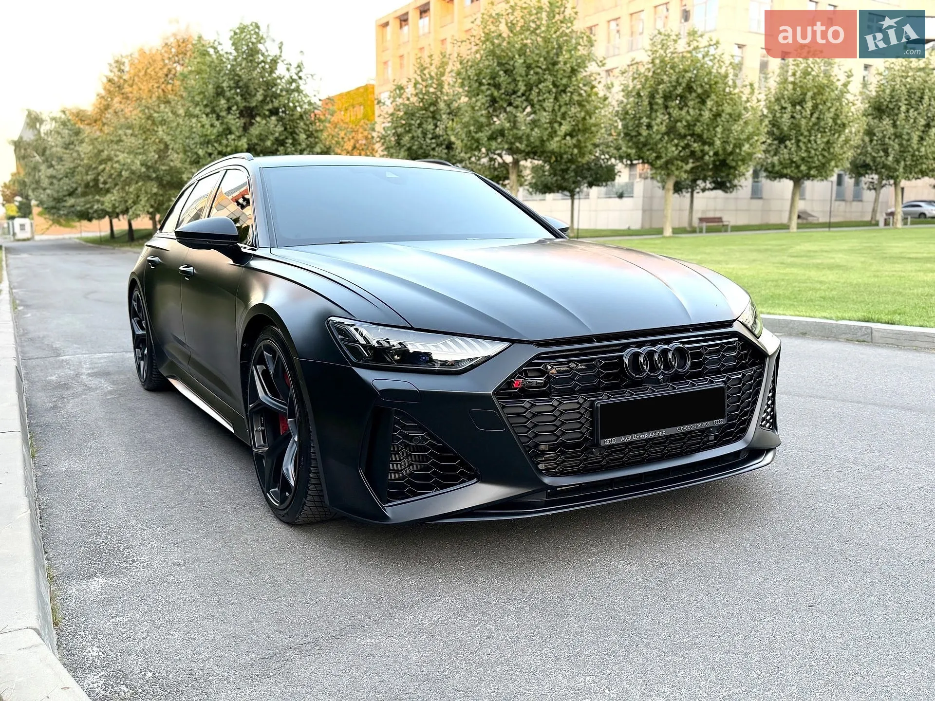 2025 Audi RS6 - мініатюра 18