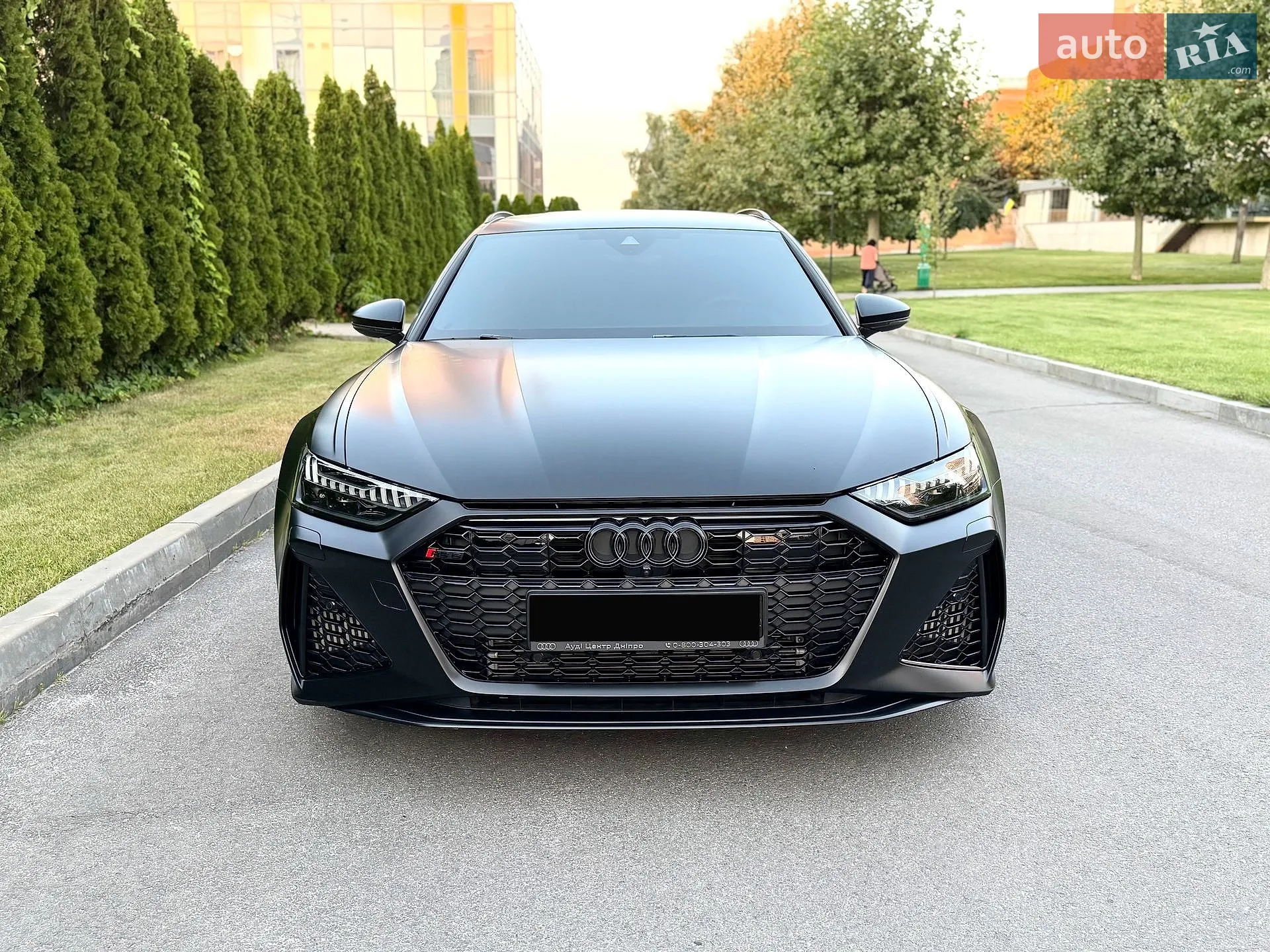 2025 Audi RS6 - мініатюра 20