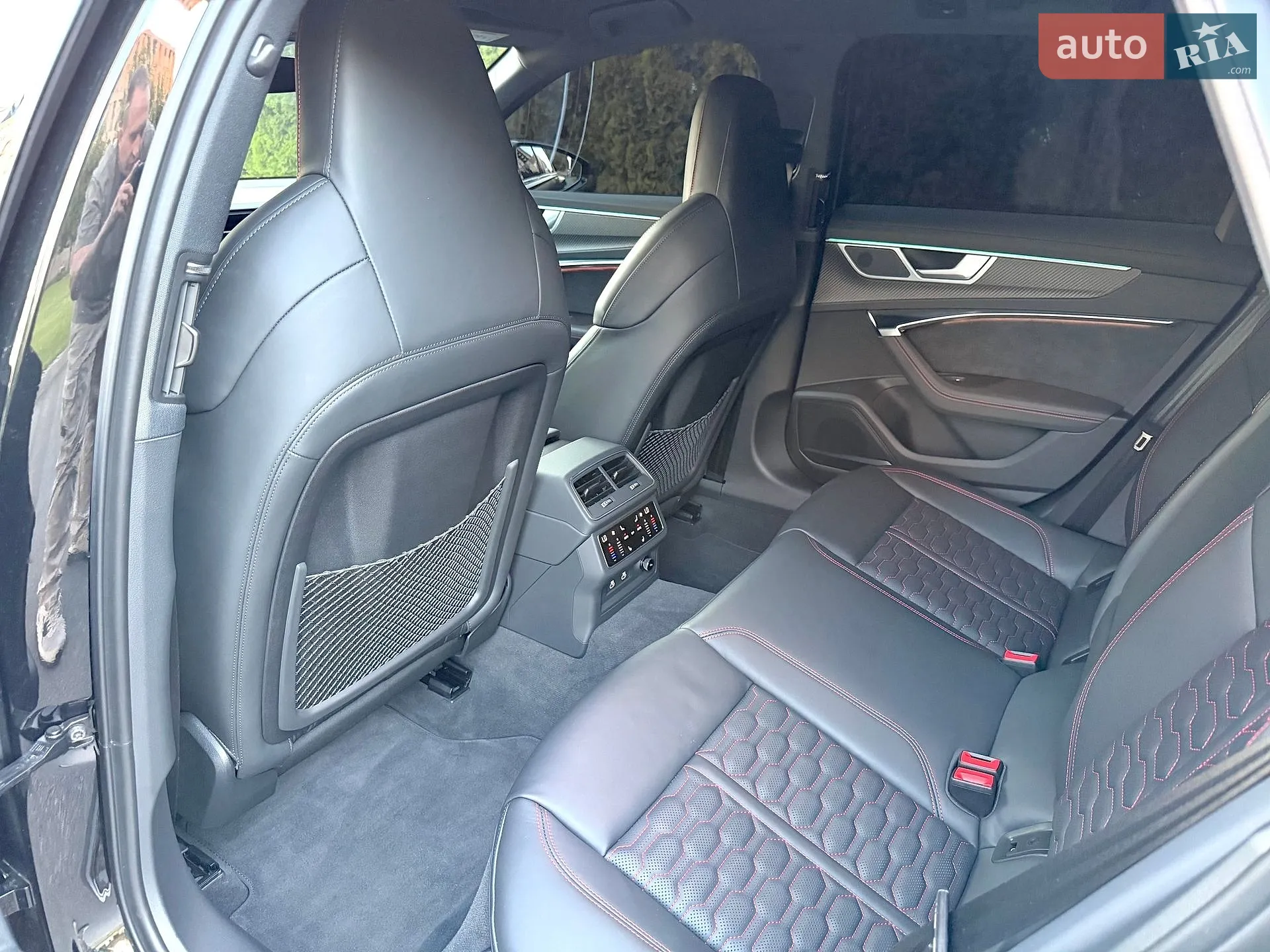 2025 Audi RS6 - мініатюра 28