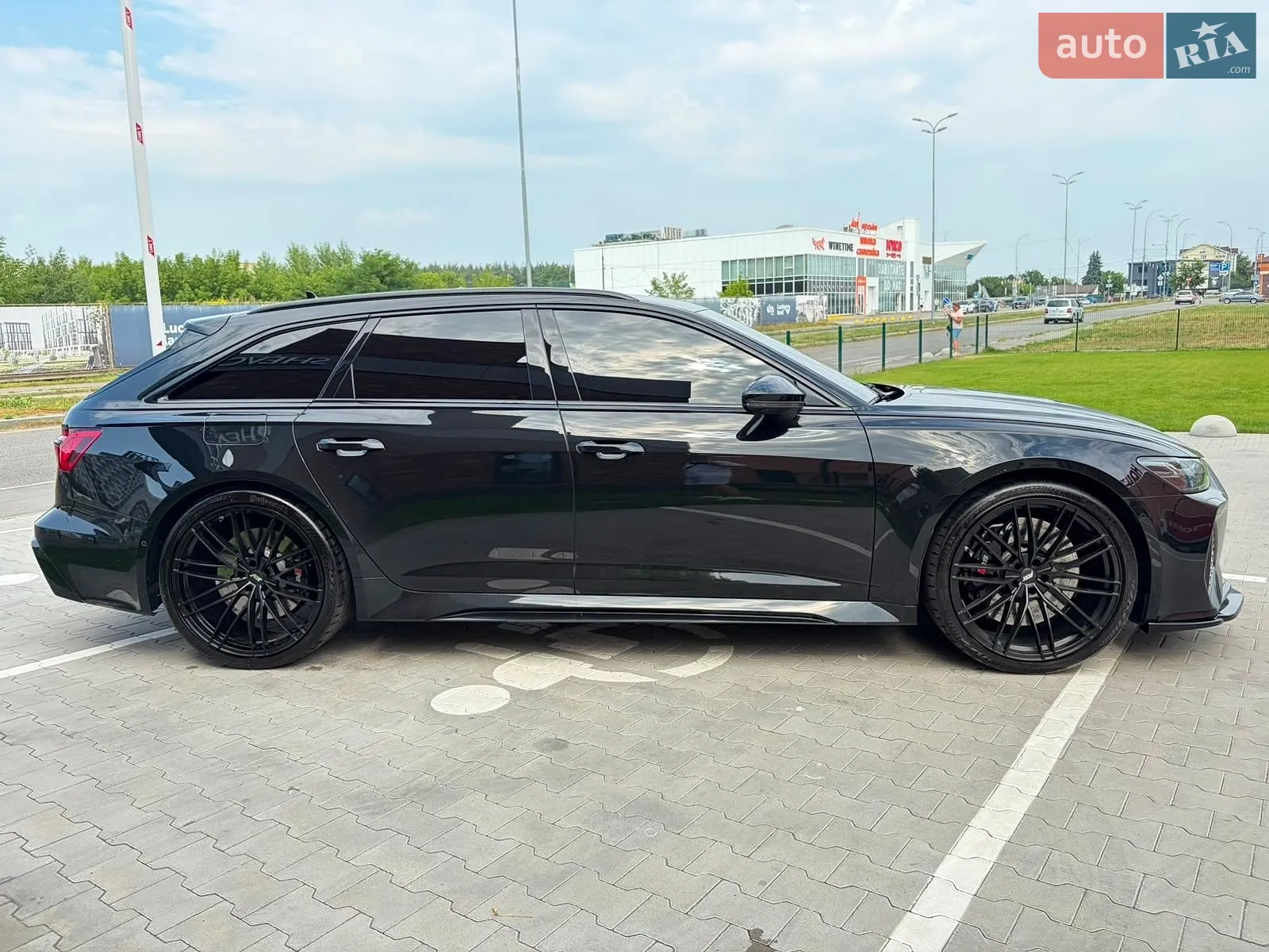 2025 Audi RS6 - мініатюра 6