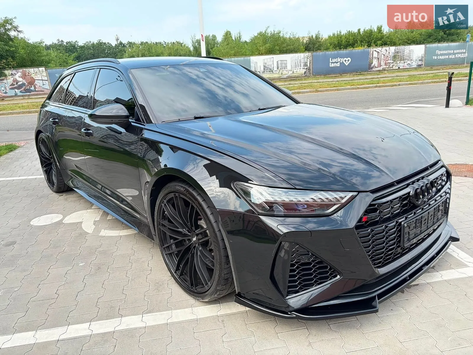 2025 Audi RS6 - мініатюра 8