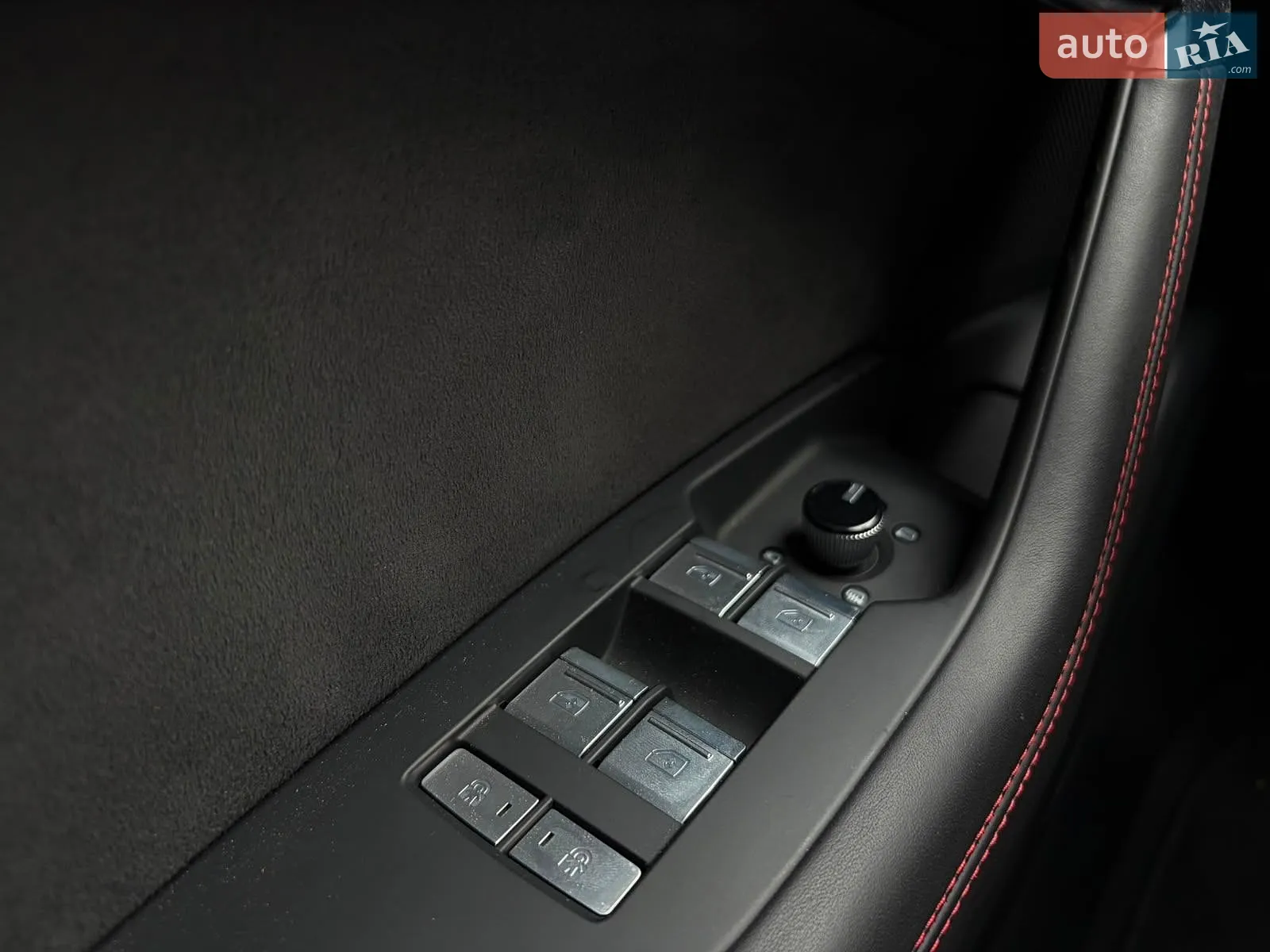 2025 Audi RS6 - мініатюра 9