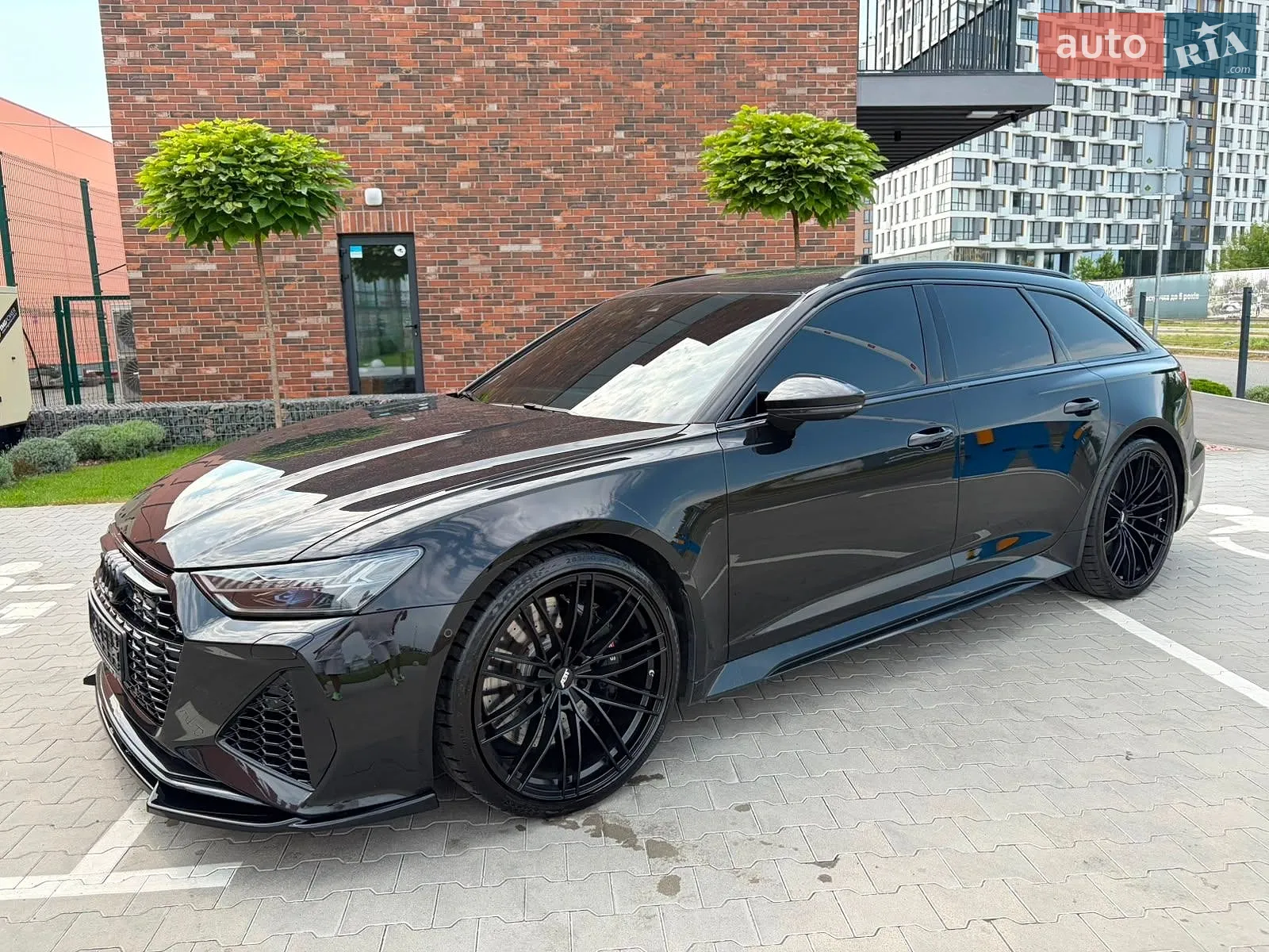 2025 Audi RS6 - мініатюра 37