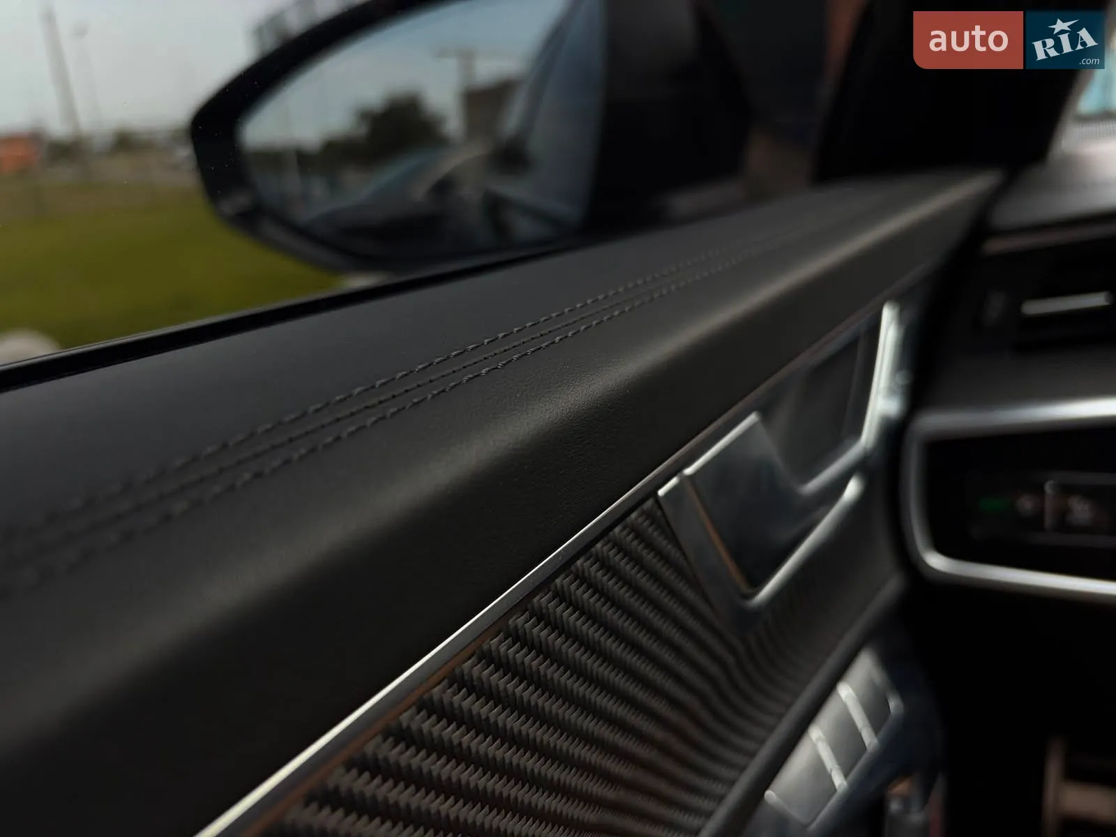 2025 Audi RS6 - мініатюра 42