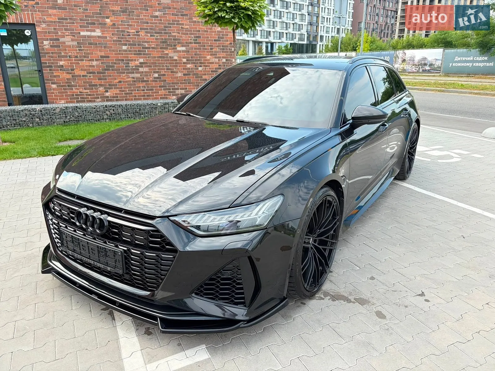 2025 Audi RS6 - мініатюра 50