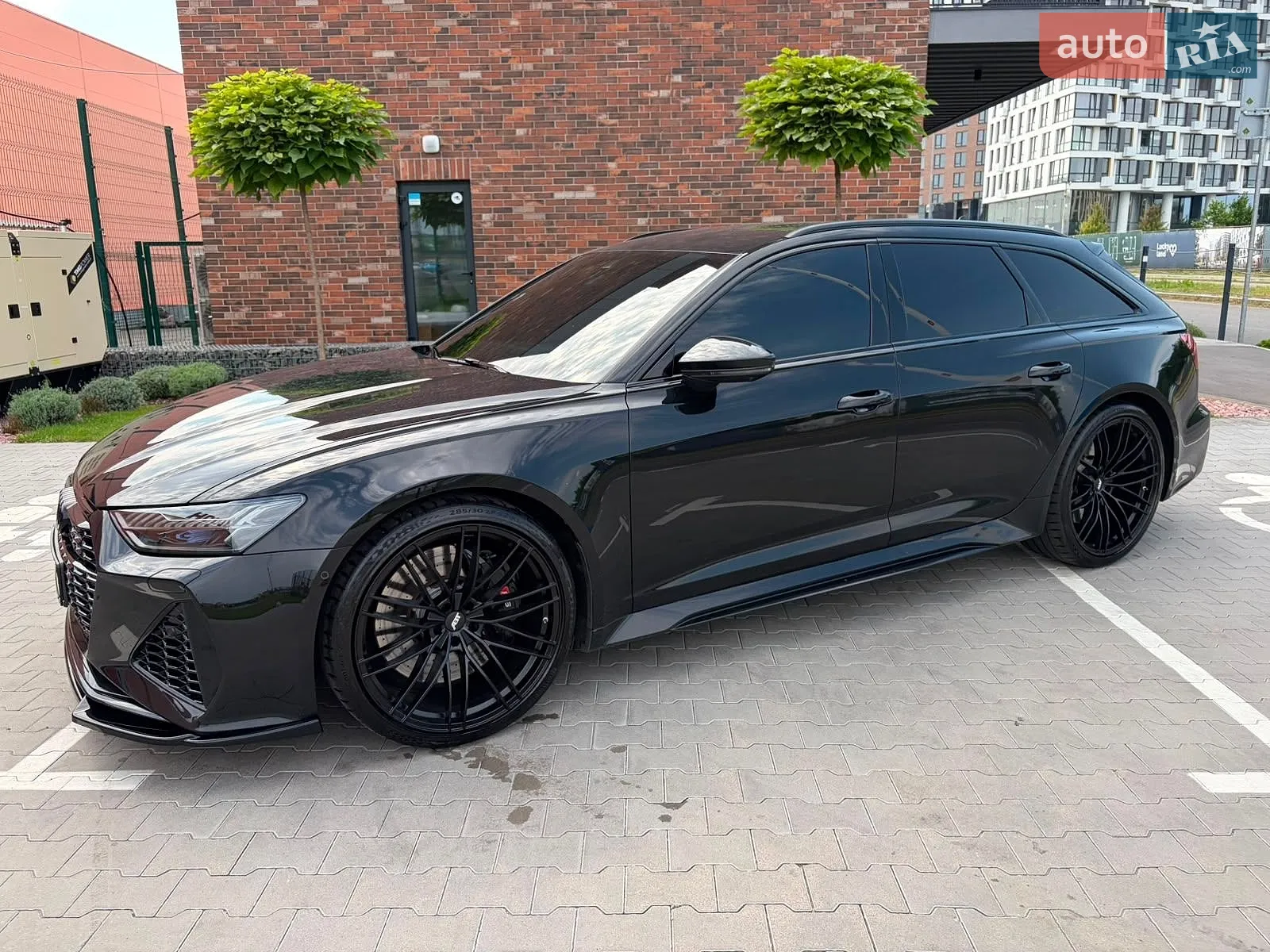 2025 Audi RS6 - мініатюра 71