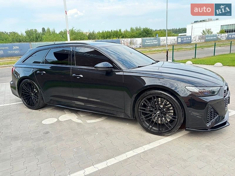 Универсал Audi RS6 2025 в Киеве