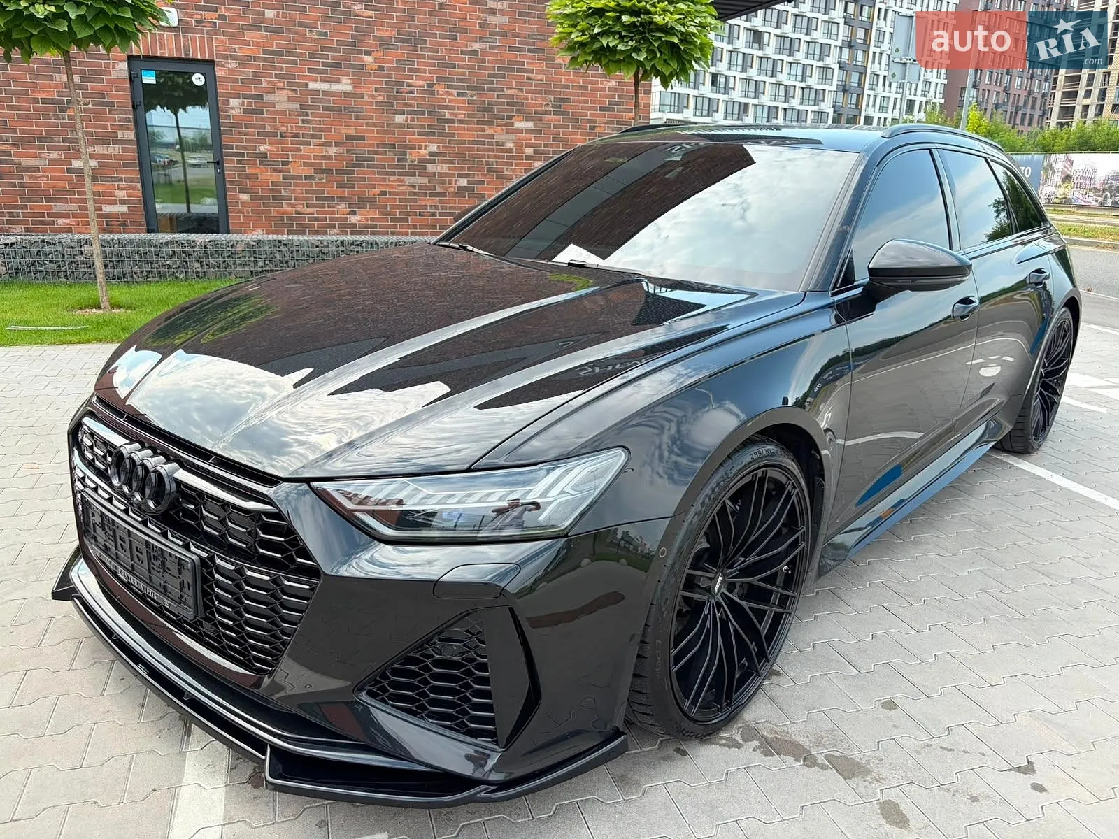 2025 Audi RS6 - мініатюра 120