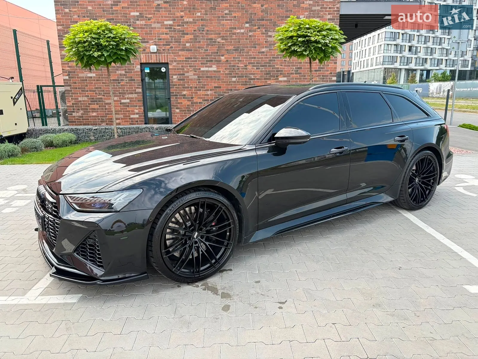 2025 Audi RS6 - мініатюра 129