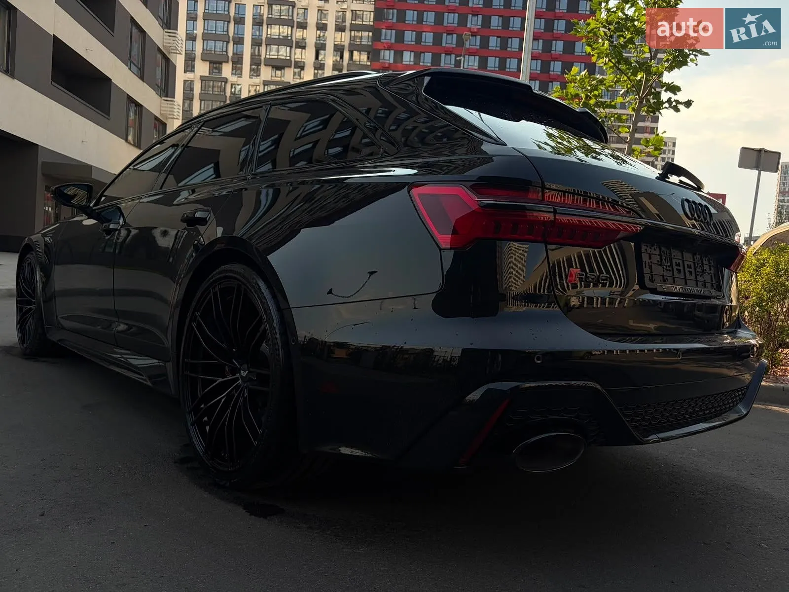 2025 Audi RS6 - мініатюра 182