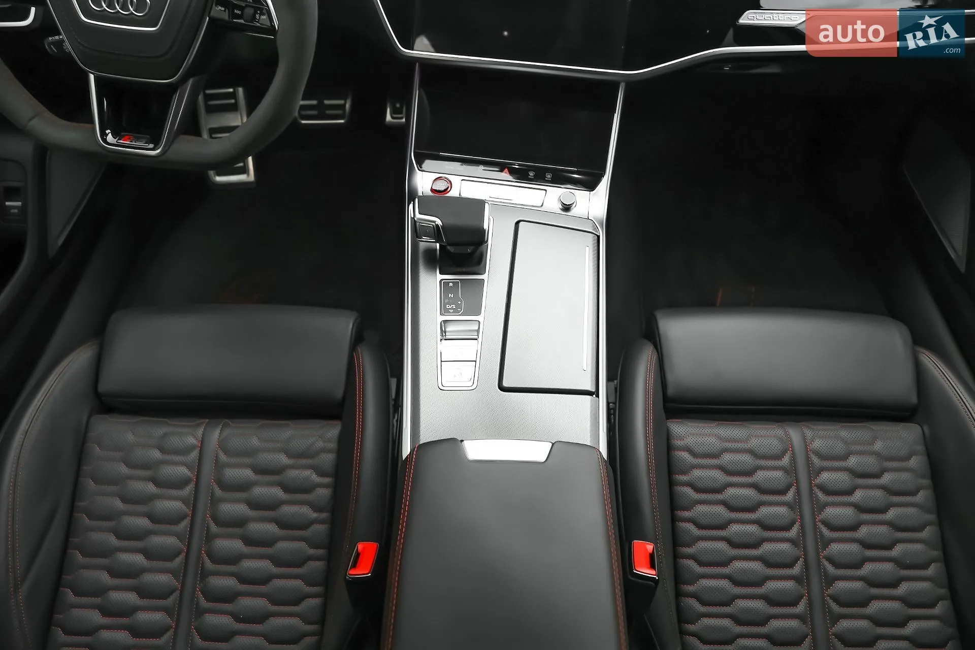 2025 Audi RS6 - мініатюра 16