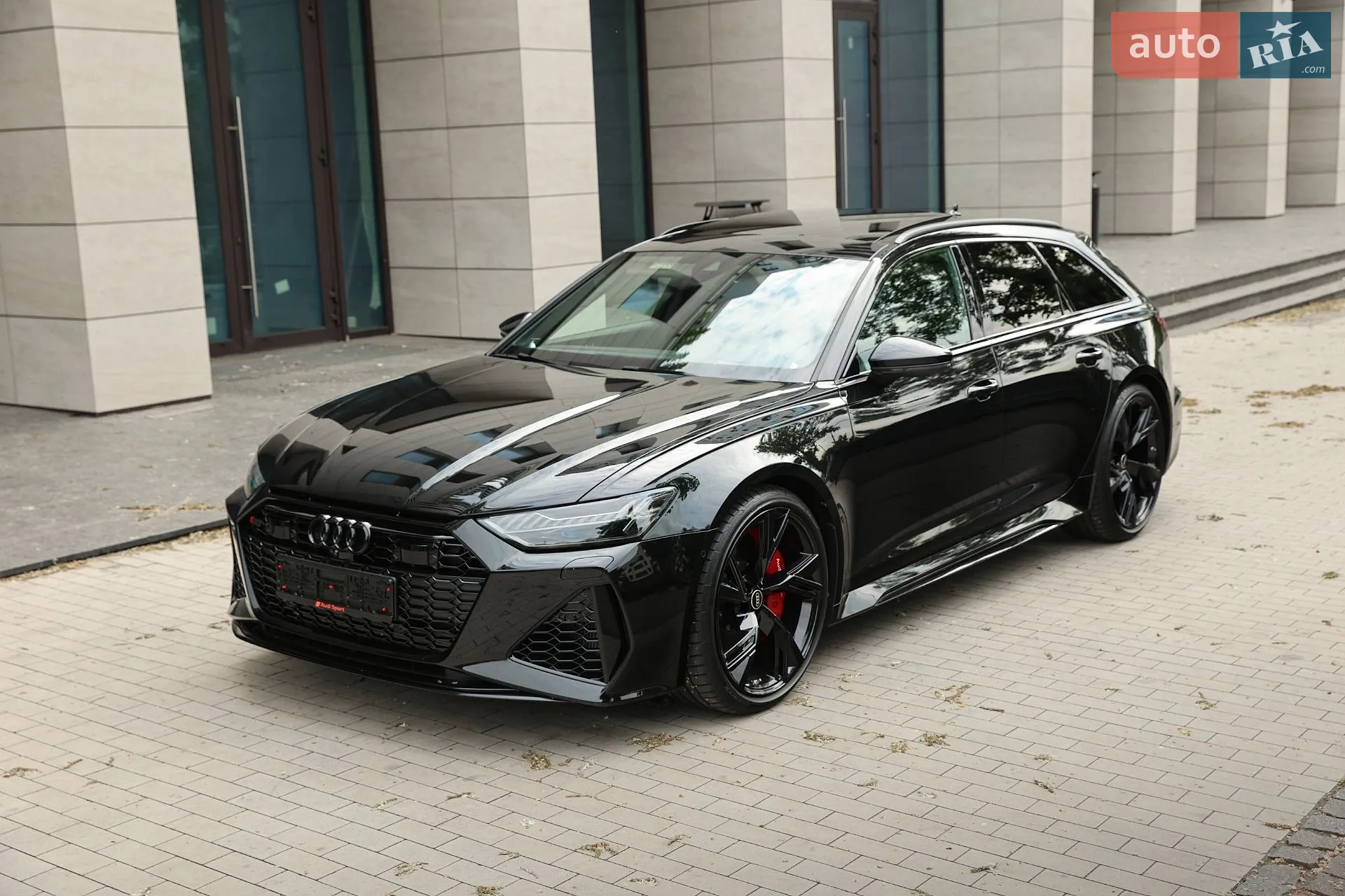 2025 Audi RS6 - мініатюра 2