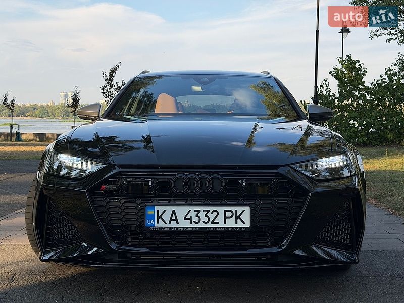 Универсал Audi RS6 2025 в Киеве