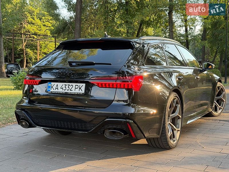 Универсал Audi RS6 2025 в Киеве