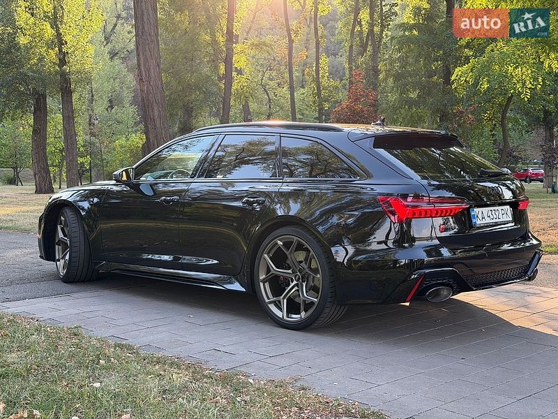 Универсал Audi RS6 2025 в Киеве