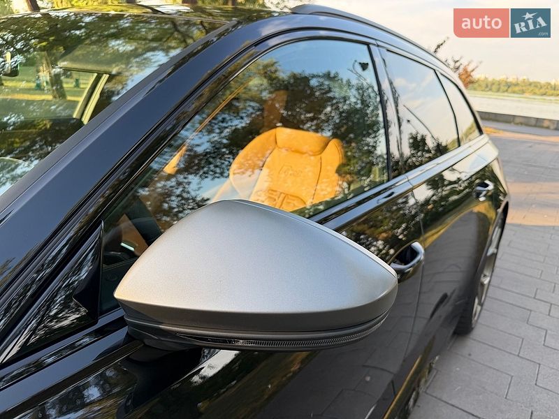 Универсал Audi RS6 2025 в Киеве