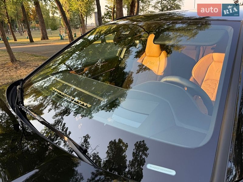 Универсал Audi RS6 2025 в Киеве