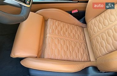 Универсал Audi RS6 2025 в Киеве