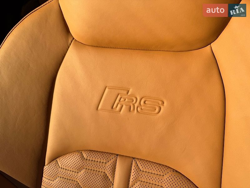 Универсал Audi RS6 2025 в Киеве