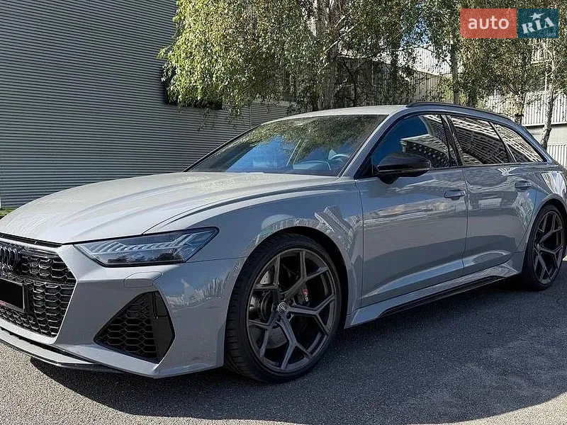 Audi RS6 2024