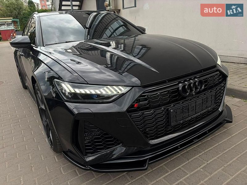 Универсал Audi RS6 2026 в Киеве