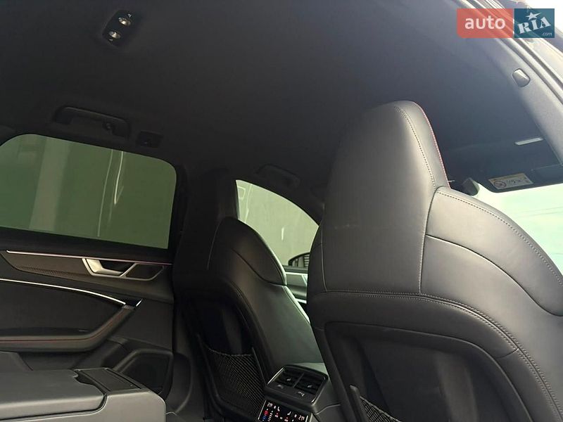 Универсал Audi RS6 2026 в Киеве