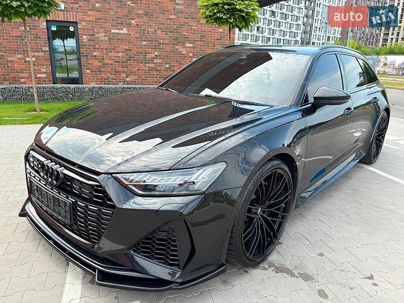 Универсал Audi RS6 2026 в Киеве