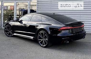 Лифтбек Audi RS7 Sportback 2020 в 