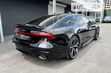 Лифтбек Audi RS7 Sportback 2021 в 