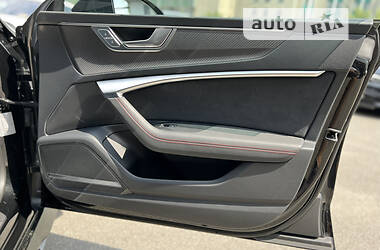 Лифтбек Audi RS7 Sportback 2021 в 