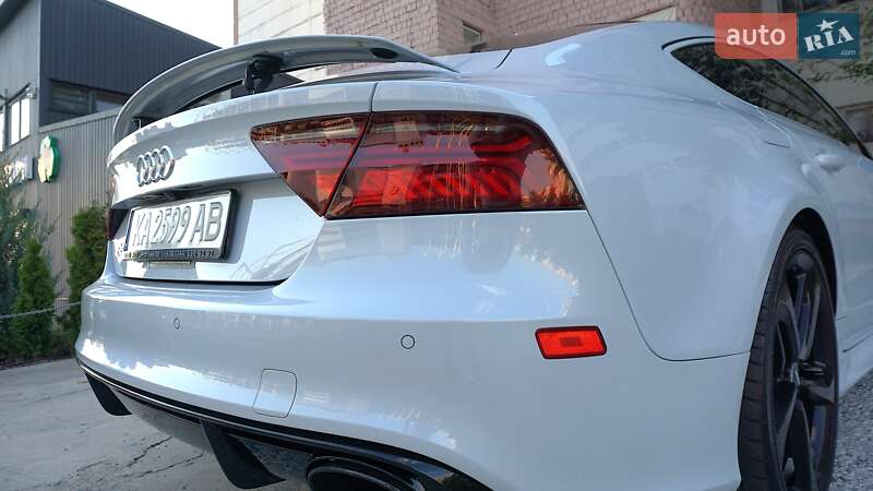 Лифтбек Audi RS7 Sportback 2014 в Киеве