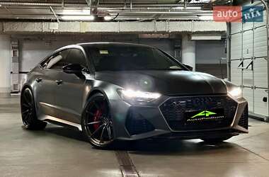 Лифтбек Audi RS7 Sportback 2021 в Киеве