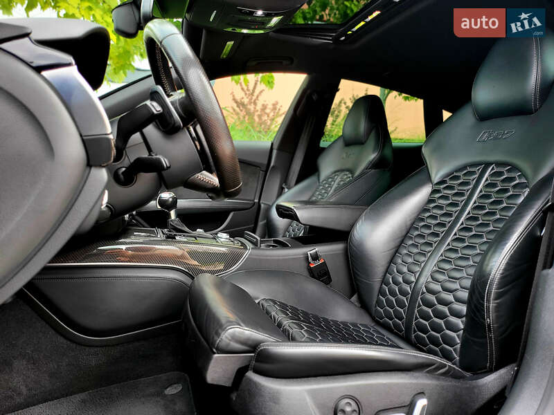 Лифтбек Audi RS7 Sportback 2016 в Киеве фото 15 Лифтбек Audi RS7 Sportback 2016 в Киеве