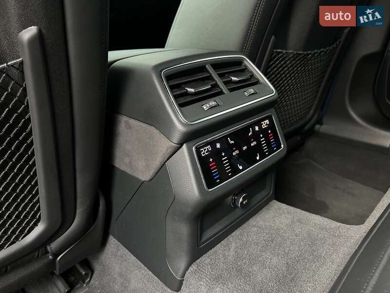 Ліфтбек Audi RS7 Sportback 2023 в Києві фото 24 Ліфтбек Audi RS7 Sportback 2023 в Києві