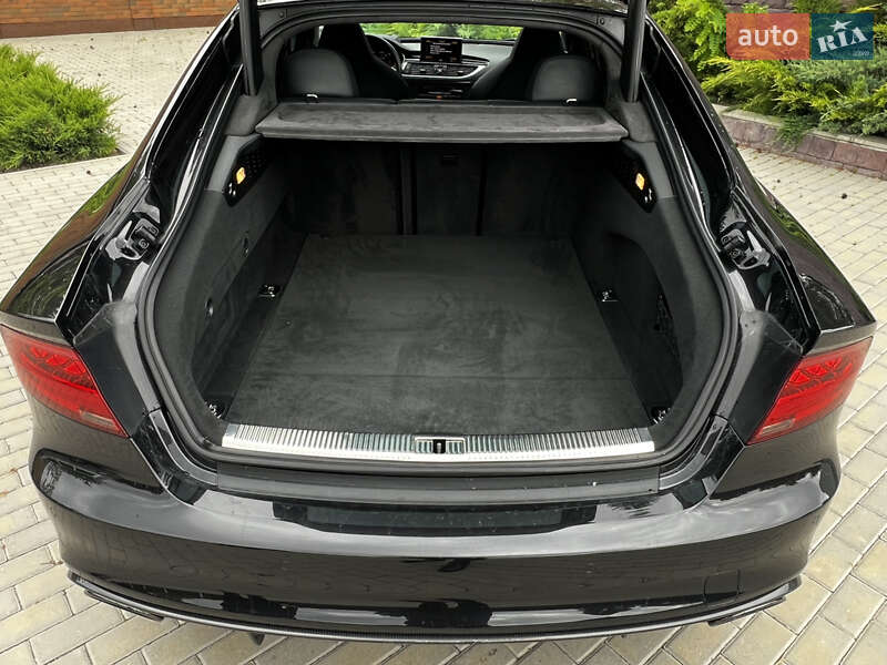 Ліфтбек Audi RS7 Sportback 2014 в Черкасах фото 61 Ліфтбек Audi RS7 Sportback 2014 в Черкасах