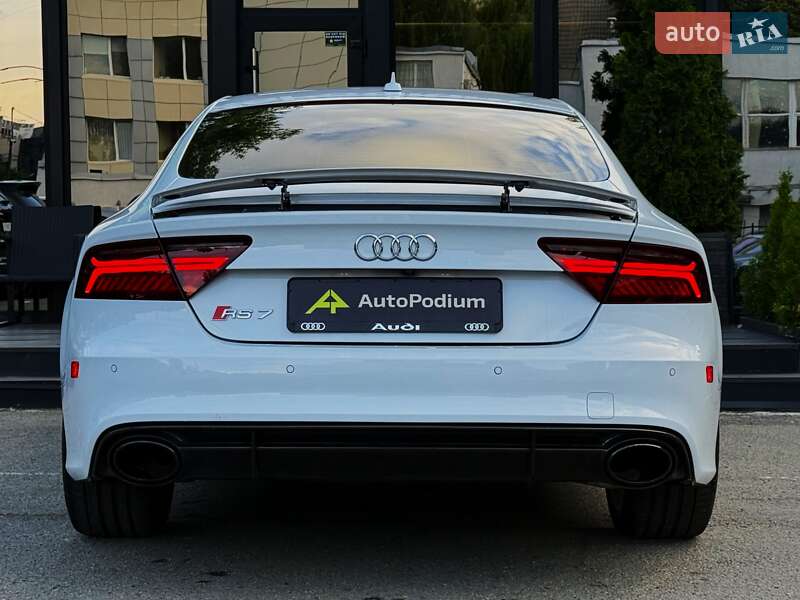 Лифтбек Audi RS7 Sportback 2016 в Киеве фото 20 Лифтбек Audi RS7 Sportback 2016 в Киеве
