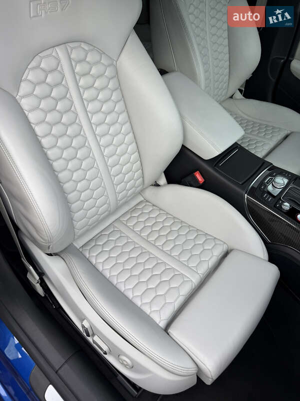 Лифтбек Audi RS7 Sportback 2016 в Ужгороде