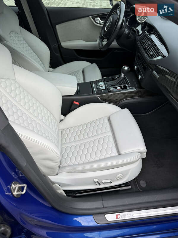 Лифтбек Audi RS7 Sportback 2016 в Ужгороде