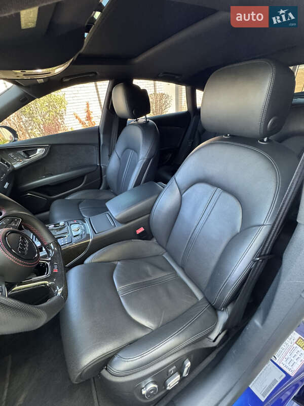 Ліфтбек Audi RS7 Sportback 2015 в Дніпрі